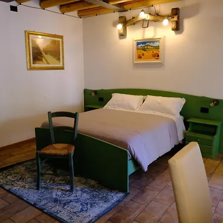 Bb Il Cippo Bed & Breakfast 4*