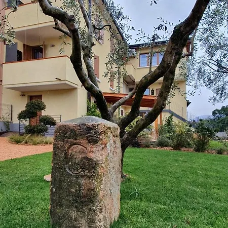 Bb Il Cippo Bed & Breakfast